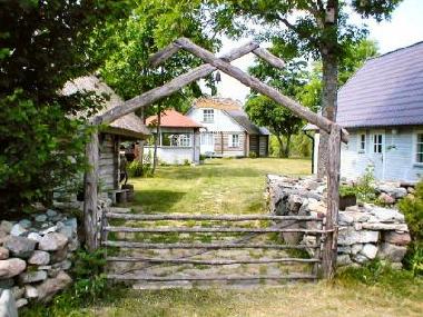 Holiday House in at sea (Saaremaa) or holiday homes and vacation rentals