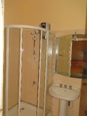 Holiday Apartment in Colombo 6 (Colombo) or holiday homes and vacation rentals