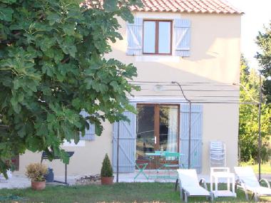 Holiday House in Le Thor (Vaucluse) or holiday homes and vacation rentals