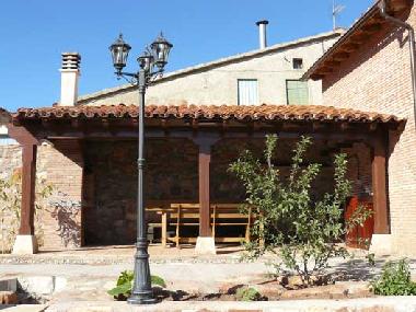 Holiday House in Espeja de San Marcelino (Soria) or holiday homes and vacation rentals