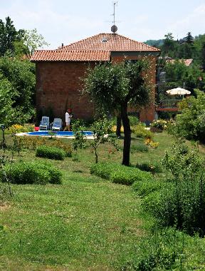 Holiday Apartment in Montecalvo Versiggia (Pavia) or holiday homes and vacation rentals