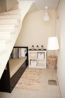 Day Bed under the stairs (opens to Double Bed)