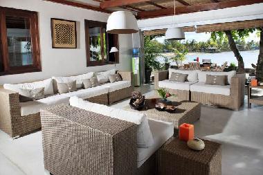 Holiday House in Roches Noires (Flacq) or holiday homes and vacation rentals