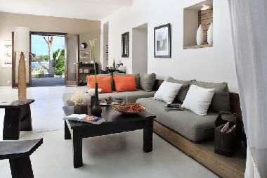 Holiday House in Roches Noires (Flacq) or holiday homes and vacation rentals