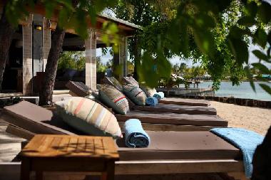 Holiday House in Roches Noires (Flacq) or holiday homes and vacation rentals