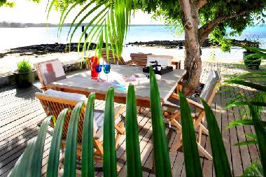 Holiday House in Roches Noires (Flacq) or holiday homes and vacation rentals