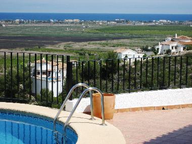 Villa in Monte Pego (Alicante / Alacant) or holiday homes and vacation rentals