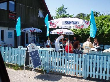 Holiday House in Holl�selund (Vestsjalland) or holiday homes and vacation rentals