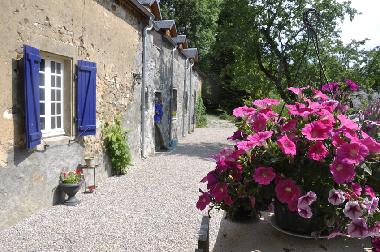 Holiday House in Villapour�on (Ni�vre) or holiday homes and vacation rentals