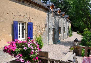 Holiday House in Villapour�on (Ni�vre) or holiday homes and vacation rentals