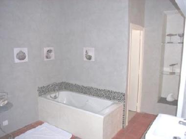 Holiday House in CREST (Drme) or holiday homes and vacation rentals