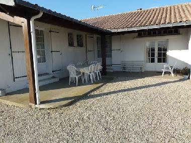 Holiday House in Saint R�v�rend (Vend�e) or holiday homes and vacation rentals