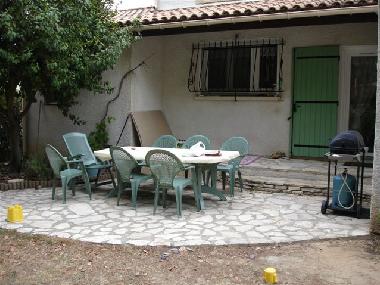 Holiday Apartment in vauvert (Gard) or holiday homes and vacation rentals
