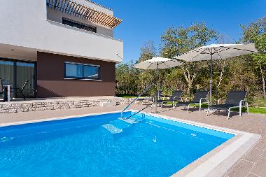 Villa in Karigador (Istarska) or holiday homes and vacation rentals