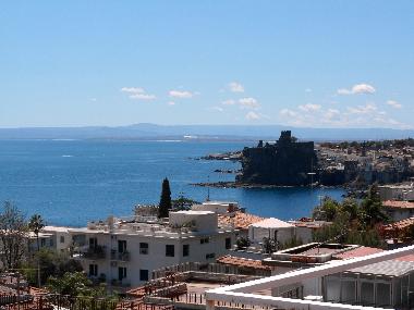 Holiday Apartment in Acitrezza (Catania) or holiday homes and vacation rentals