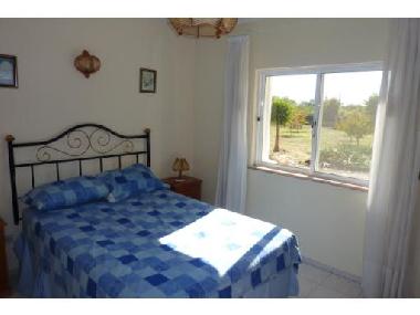 Villa in Olho (Algarve) or holiday homes and vacation rentals