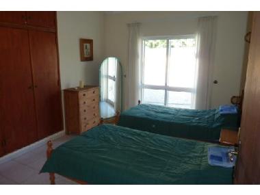 Villa in Olho (Algarve) or holiday homes and vacation rentals