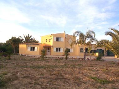 Villa in Olho (Algarve) or holiday homes and vacation rentals