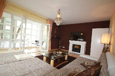 Holiday Apartment in Berlin (Mitte) or holiday homes and vacation rentals