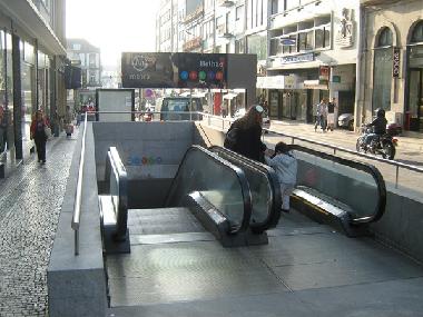 metrostation BOLH�O