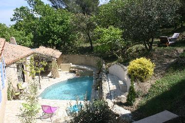 Holiday House in pujaut (Gard) or holiday homes and vacation rentals