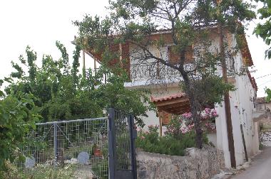 Holiday House in Agios Ioannis (Evvoia) or holiday homes and vacation rentals