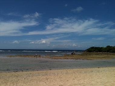 Nusa Dua Beach with various restaurant, 10 mn drivet fr. apartment