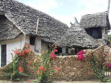 Holiday Apartment in Kikambala (Coast) or holiday homes and vacation rentals
