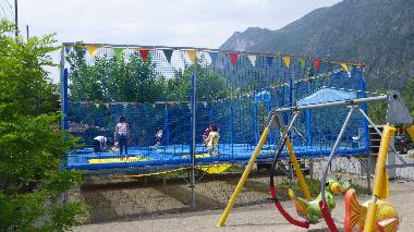 Trampoline