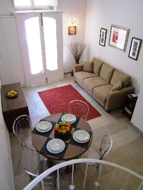 Air-conditioned Living room