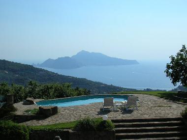 Isle of Capri and ocean view