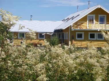 Boat in L�bara (Saaremaa) or holiday homes and vacation rentals