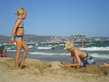 Holiday Apartment in Empuriabrava (Girona) or holiday homes and vacation rentals