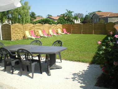 Bed and Breakfast in Verdille (Charente) or holiday homes and vacation rentals