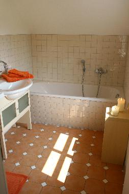Holiday House in Ghren-Lebbin (Mecklenburgische Seenplatte) or holiday homes and vacation rentals