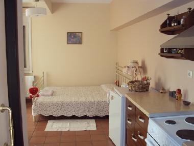 1 OF THE 2ND FLOOR STUDIOS THAT OVERLOOKS THE BALCONY