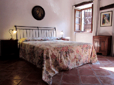 Holiday Apartment in Calamandrana (Asti) or holiday homes and vacation rentals