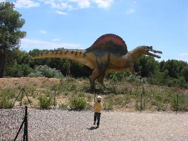 Real size dinosaur park