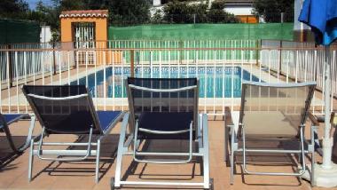 Chalet in Pobla de Vallbona (Valencia / Val�ncia) or holiday homes and vacation rentals