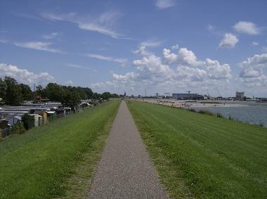 Holiday House in Lemmer (Friesland) or holiday homes and vacation rentals