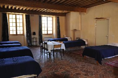 Palace / Castle in Sainte Colombe (Cte-d