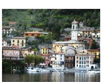 Appartamento Portico in the centre of Sala Comacina on Piazza Matteotti