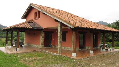 Holiday House in Cuencu (Asturias) or holiday homes and vacation rentals