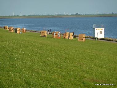 Holiday Apartment in Elpersbttel (Nordsee-Festland) or holiday homes and vacation rentals