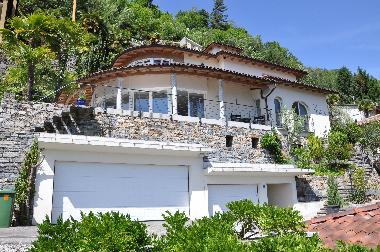 Holiday Apartment in Minusio (Lago Maggiore) or holiday homes and vacation rentals