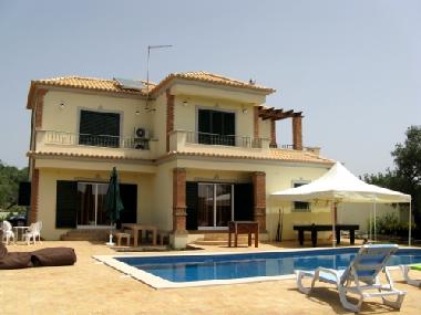 Villa in Loul (Algarve) or holiday homes and vacation rentals