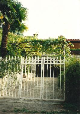 Holiday Apartment in Crveni vrh (Istarska) or holiday homes and vacation rentals