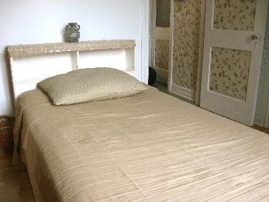 Holiday House in Saint-Scholastique (Quebec) or holiday homes and vacation rentals