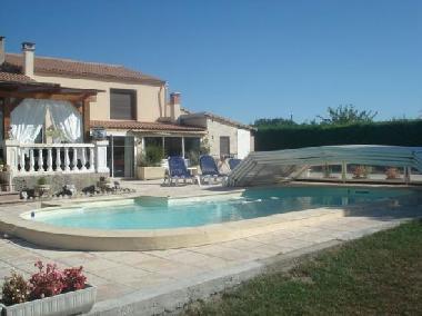 Villa in SALINDRES (Gard) or holiday homes and vacation rentals