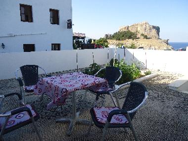 The terrace with perfect view of the acropolis and the sea.